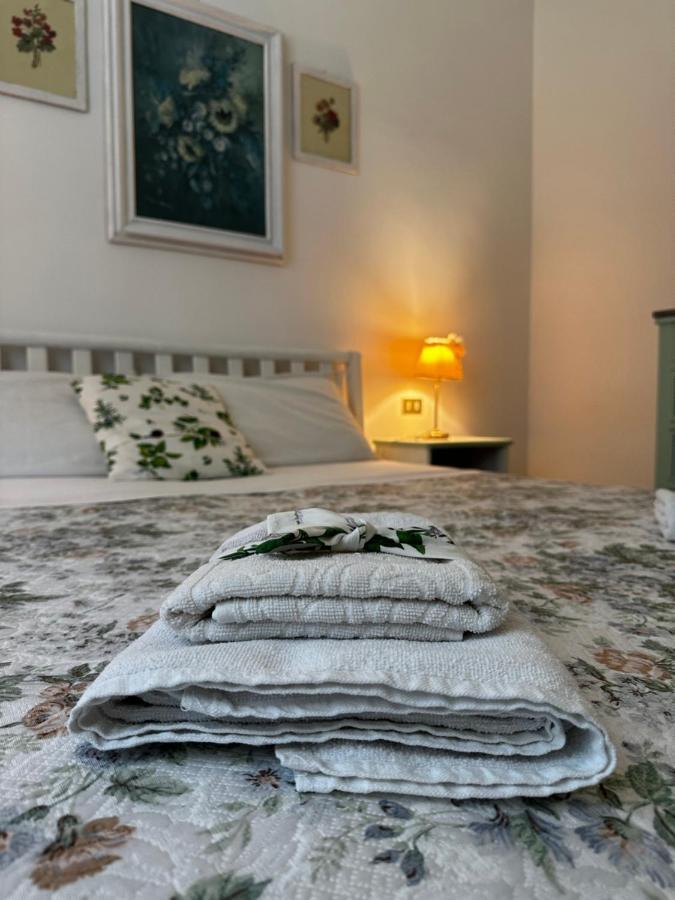 La Casa Dei Due Aranci Villa Albisola Superiore Buitenkant foto