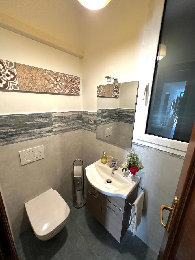 La Casa Dei Due Aranci Villa Albisola Superiore Buitenkant foto