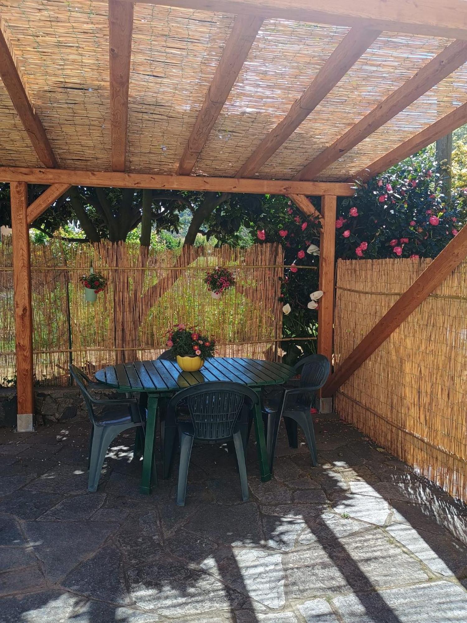 La Casa Dei Due Aranci Villa Albisola Superiore Buitenkant foto